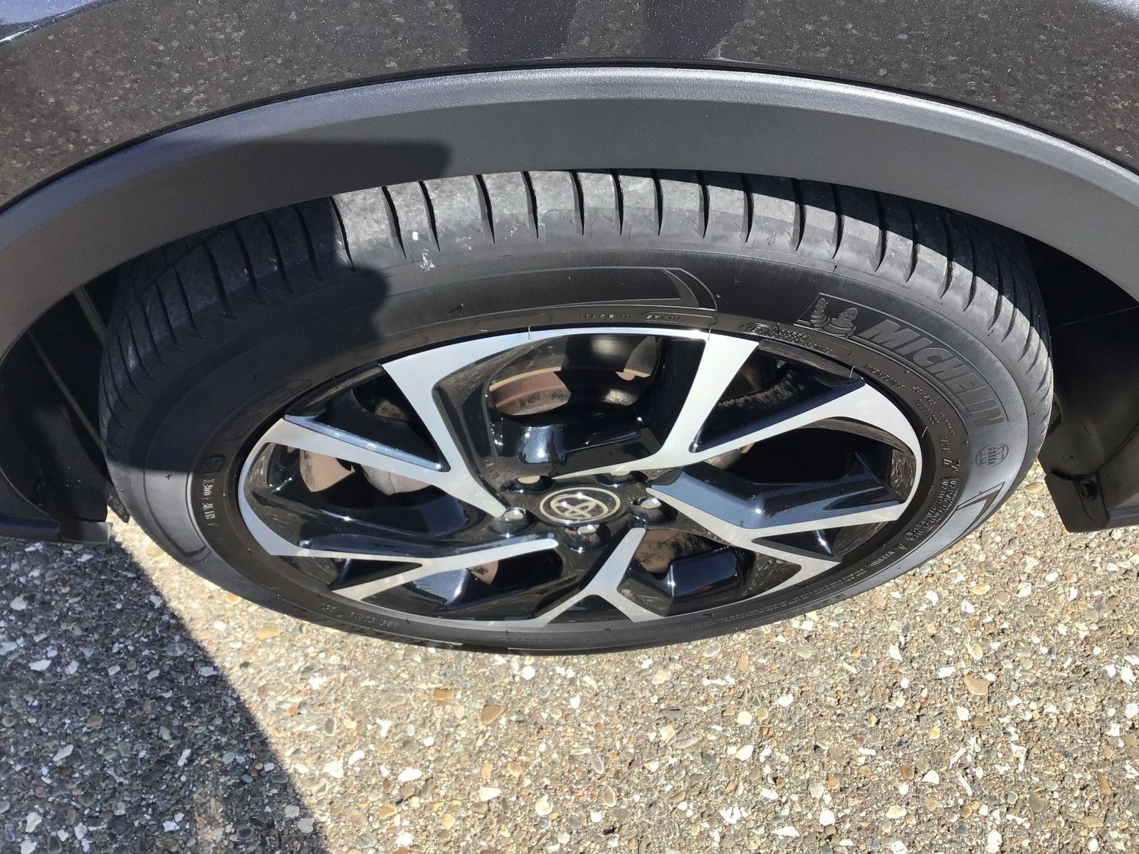 Fahrzeugabbildung Toyota C-HR 2.0 TEAM D 4X2/NAVI/SHZ/EPH/RFK/