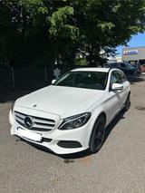 Mercedes-Benz 220d - Mercedes-Benz 220 aus 2015