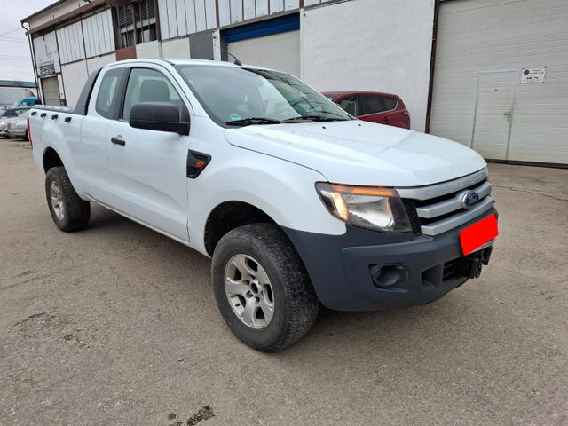 Ford Ranger XL Extrakabine 4x4 Klima Seilwinde Tüv