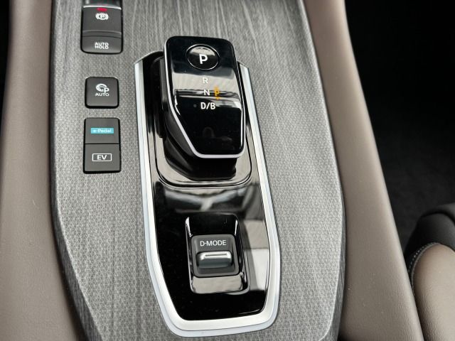 Fahrzeugabbildung Nissan Qashqai 1.5 VC-T e-Power Tekna 19`*PPPark*Leder