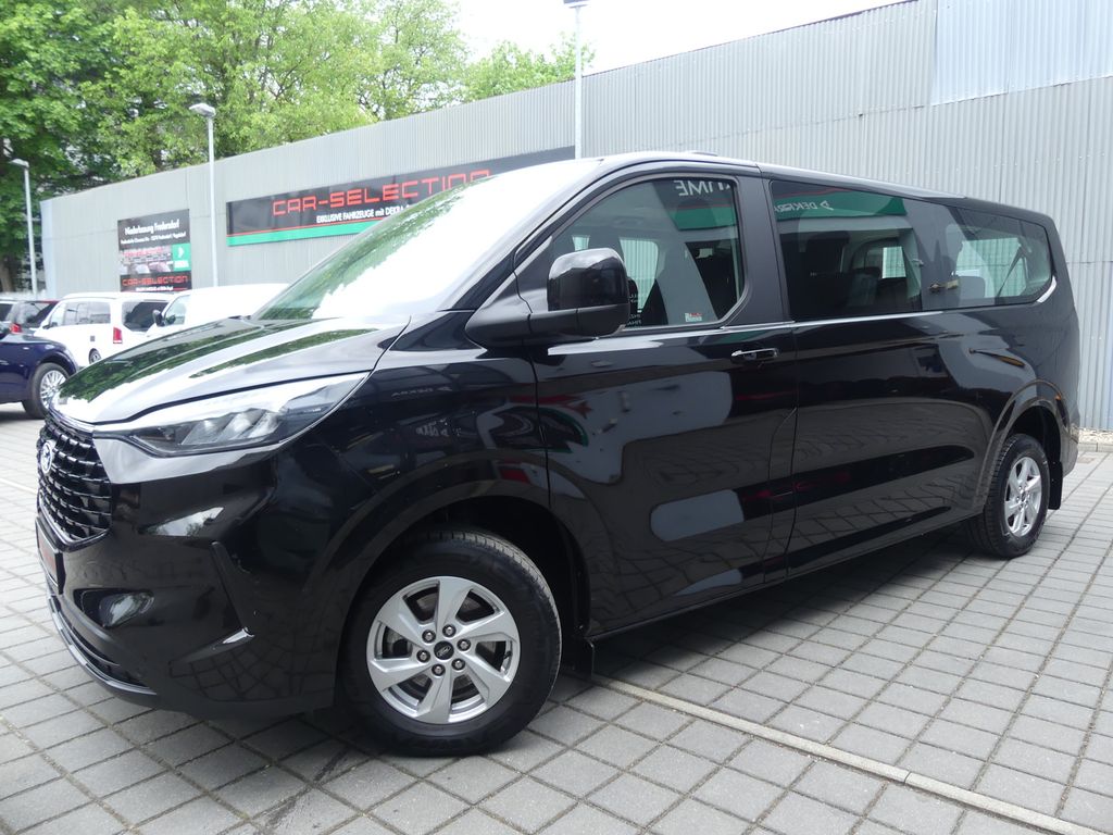 Ford Tourneo Custom — fotografia 2