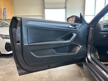 MYAUTOCENTER – Gebraucht- und Jahreswagen mit Werkstattservice in Pfaffenhofen Volkswagen T-Roc *R-Line* Spurhalte*Lenkradheizung*2-Zonen*