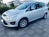 Ford Grand C-Max 2,0TDCi 103kW PowerShift Titaniu... - Ford Grand C-Max mit Diesel-Antrieb: Kleinbus, 2.0