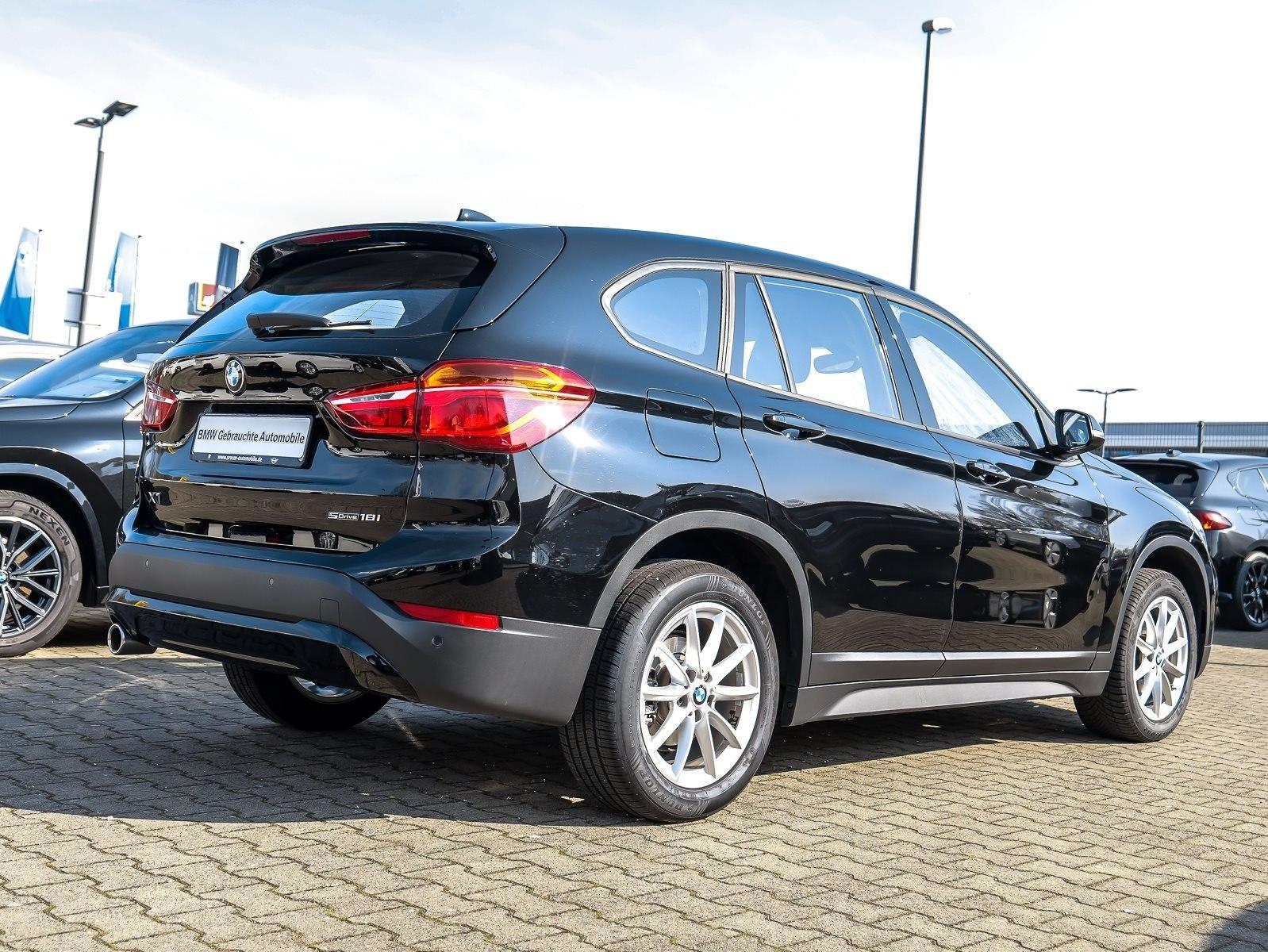 BMW X1 sDrive18i Advantage SAG Navi PDC SHZ DAB auto
