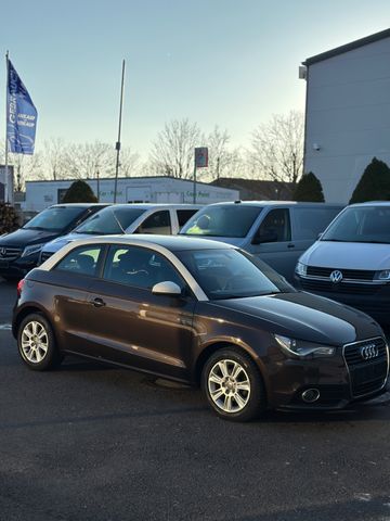 Audi A1 Ambition 1,6 TDI, Scheckheft  Gepflegt,Navi..