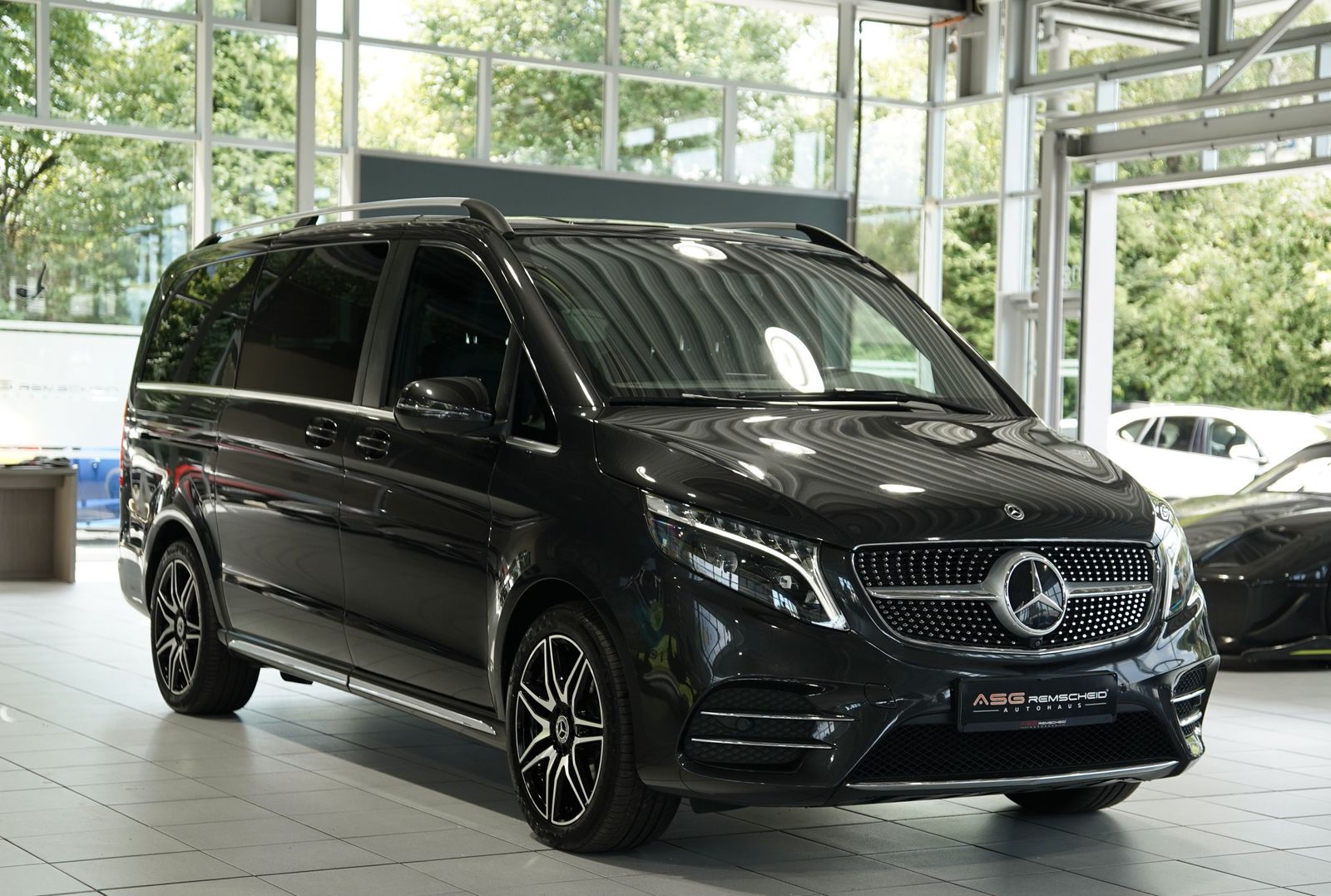 Mercedes Benz V 300