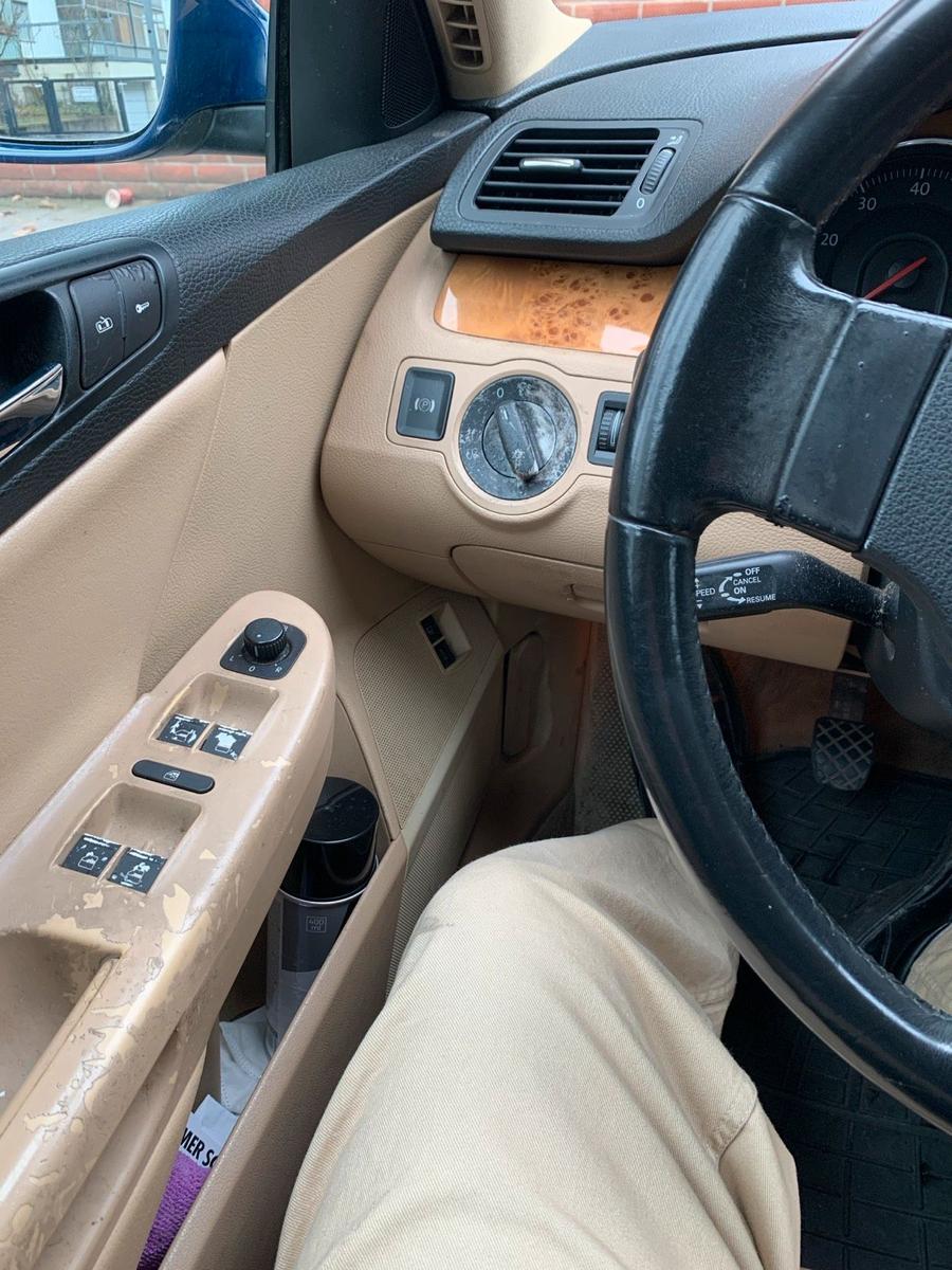 Volkswagen Passat 2005 — photo 8