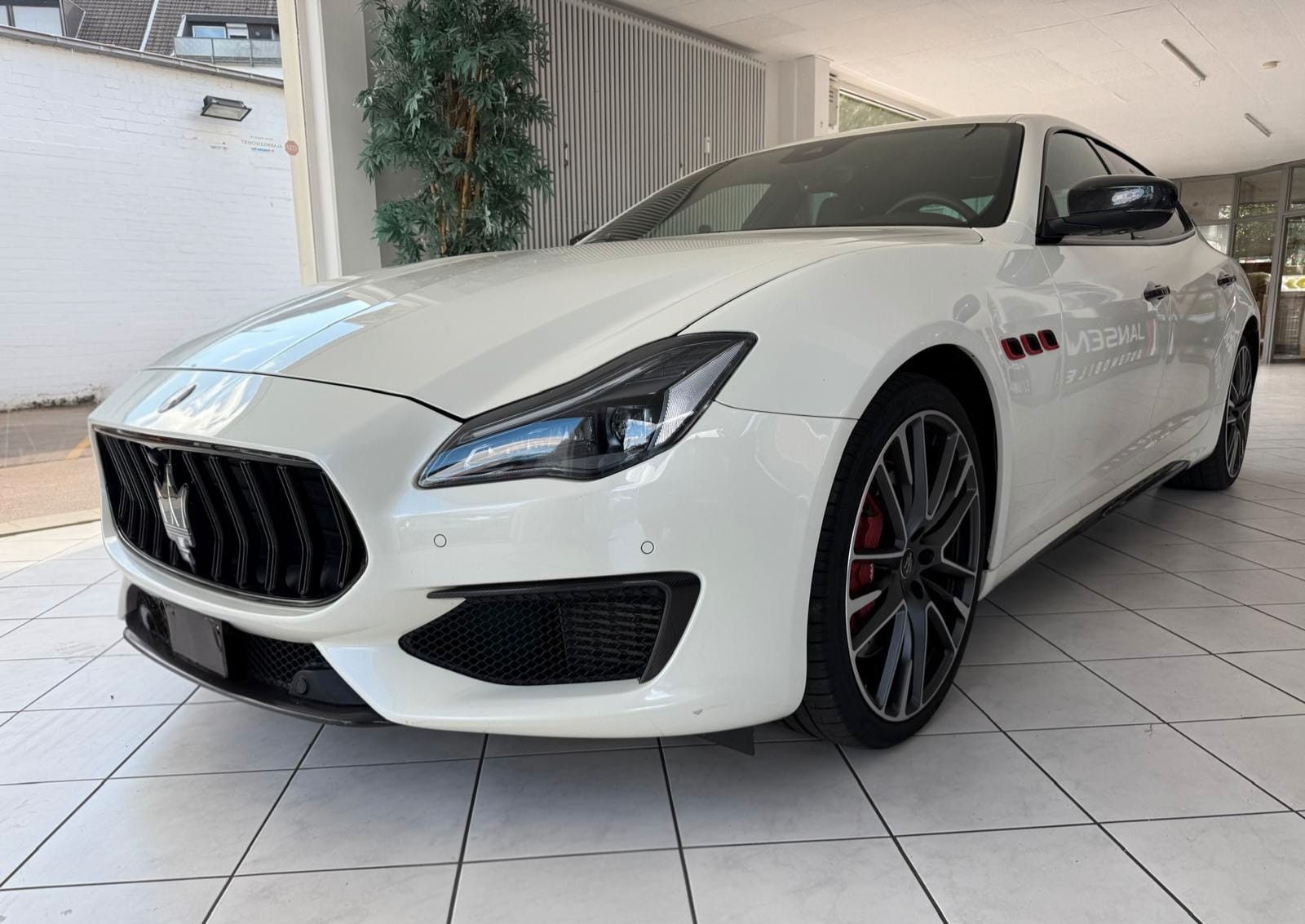 MASERATI Quattroporte