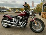 Harley-Davidson Softail 300er Custom Umbau - HARLEY-DAVIDSON 300
