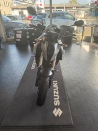 Suzuki GSX 8S TZ Aktion