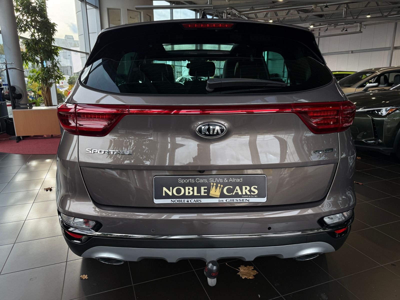 Fahrzeugabbildung Kia Sportage GT-Line AWD PANO AHK ACC