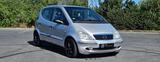 Mercedes-Benz A 160 Automatik TÜV NEU - Mercedes-Benz A 160 in Solingen