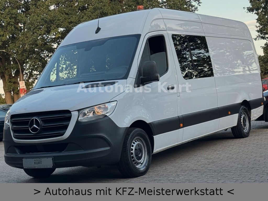 Image of Mercedes-Benz Sprinter