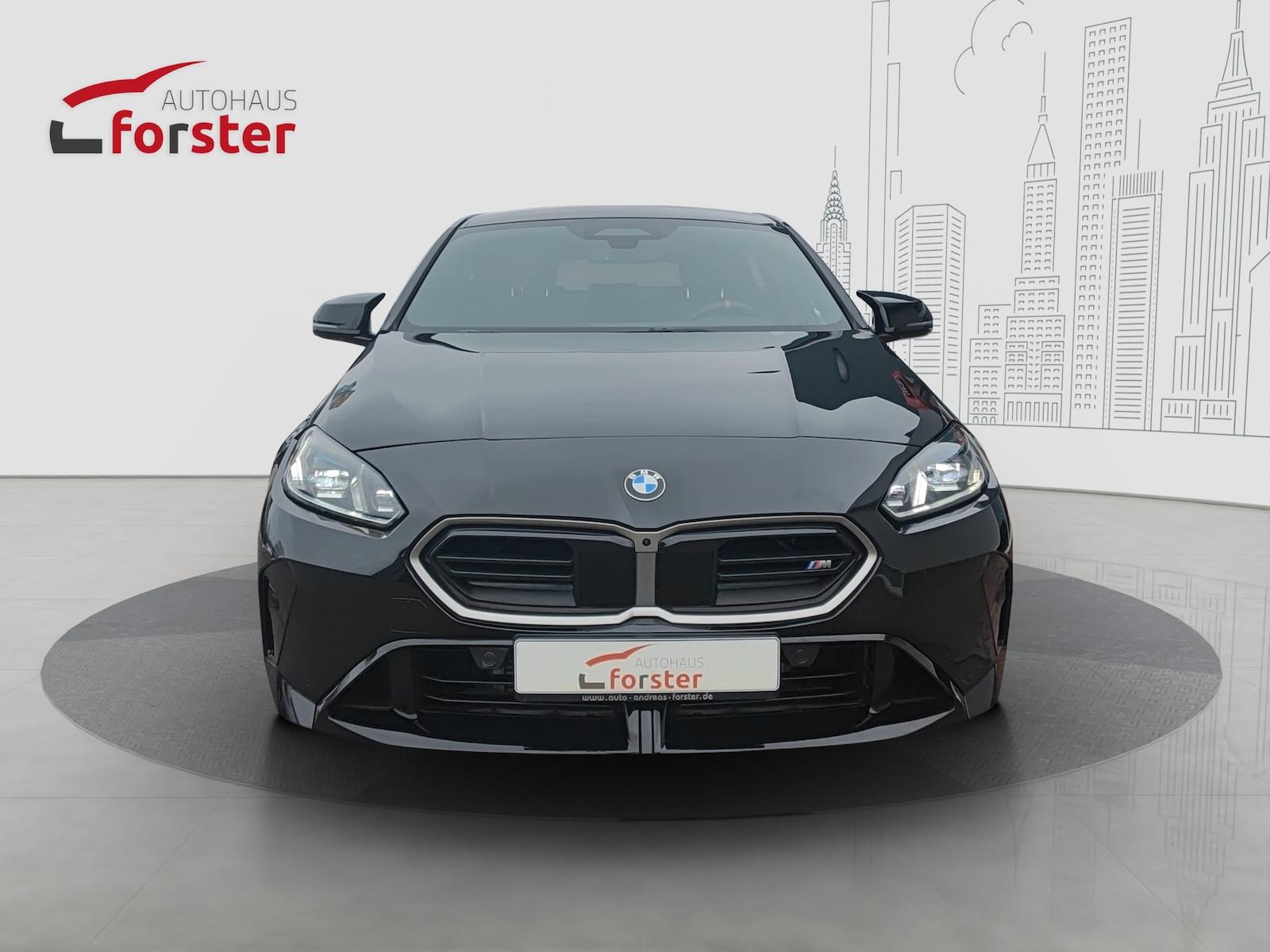 BMW M135 xDrive AHK HUD ACC Lenkradh.