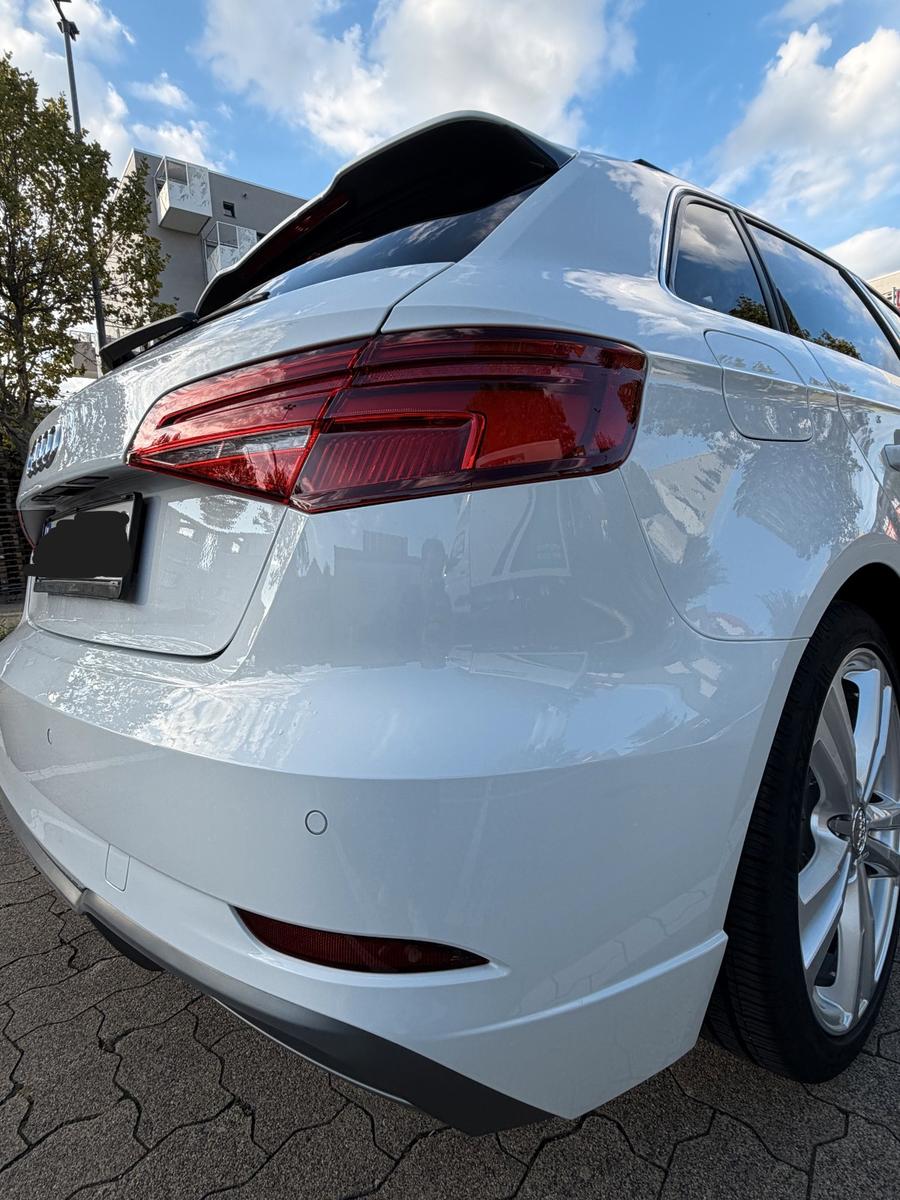 Audi A3 Sportback 1.5 TFSI S line / Virtual Cockpit