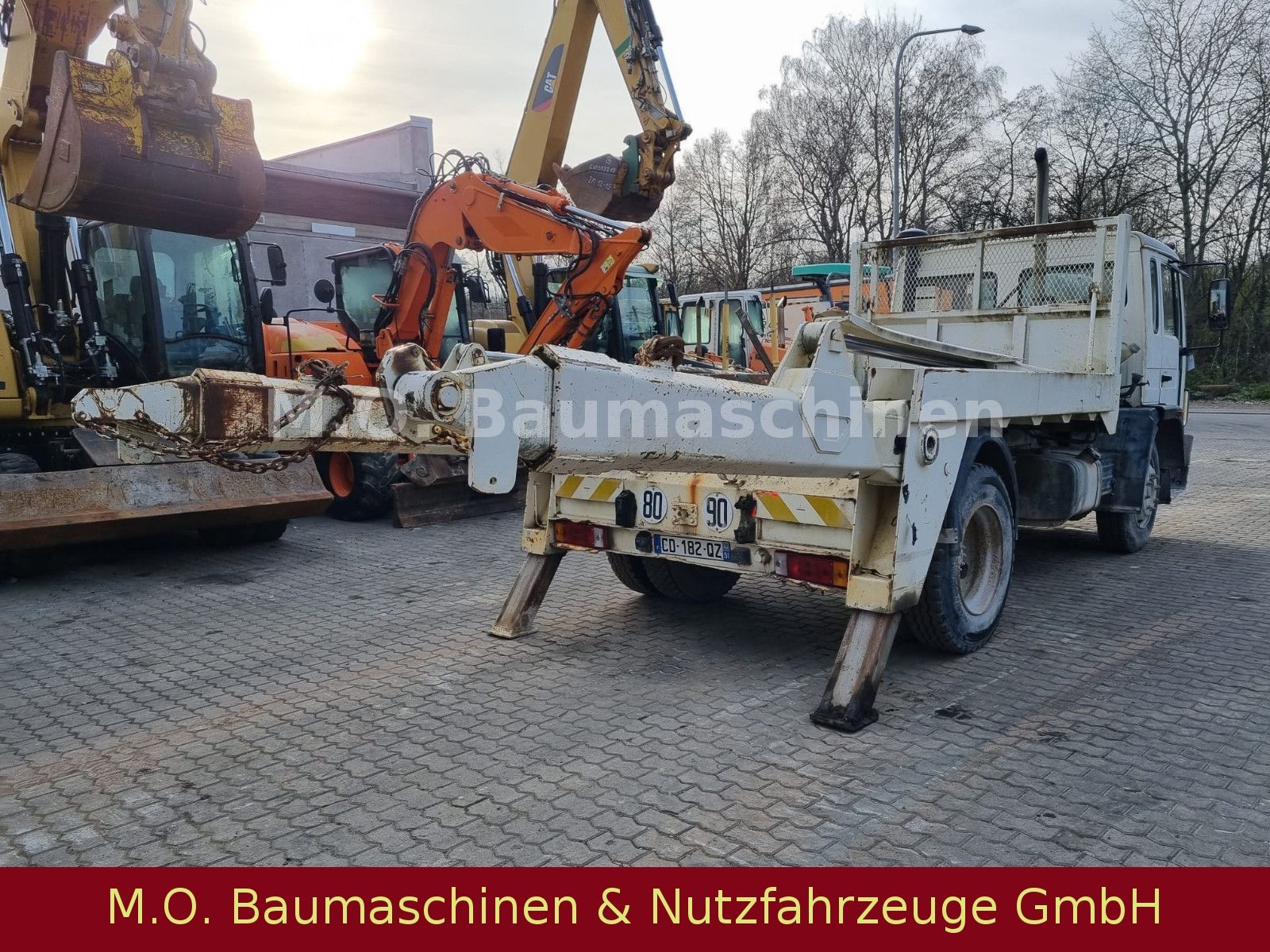 Fahrzeugabbildung Volvo FL 614G34R / 4x2 / Blatt/Blatt