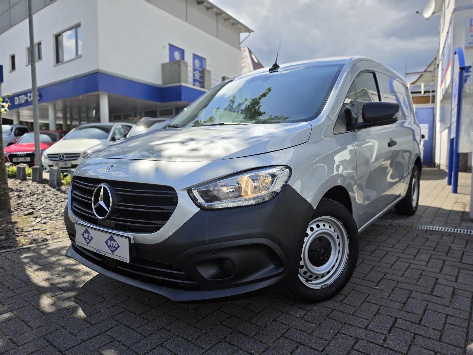 MERCEDES-BENZ Citan Kasten 112 CDI KLIMA/RFK/AHK/NAVI/SORTIMO/