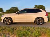 Volvo XC60 B4 D AWD R-Design Heico/B&W/HUD/Pano/Stdhzg - Volvo XC60: Heico