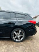 FORD Focus Titanium X*SCHECKHEFT*ACC*PDC*LED*AHK