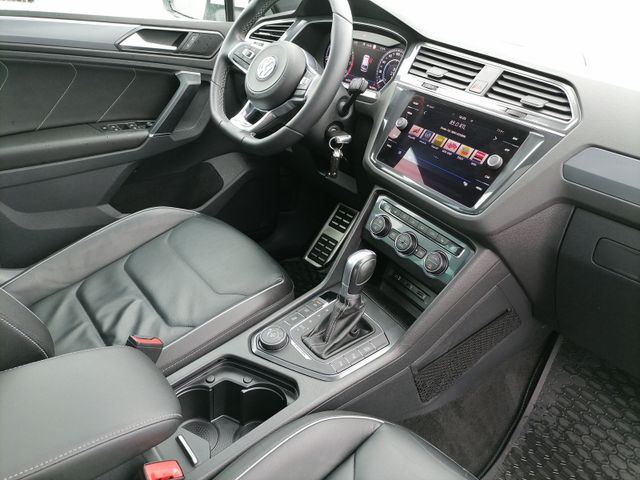 Volkswagen Tiguan R-Line Highline 4Motion 2.0TSI DSG