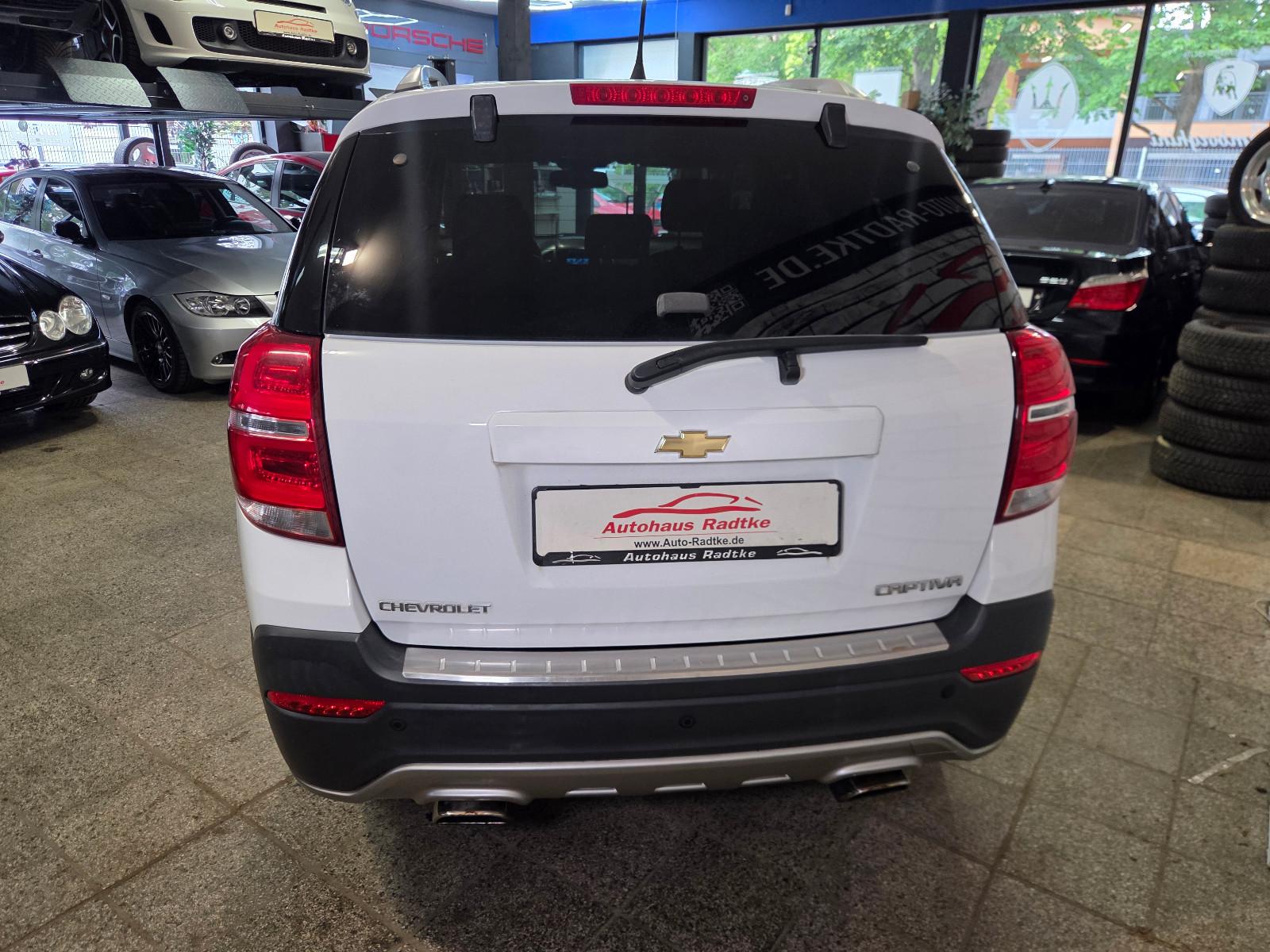 Chevrolet Captiva 2.4 LT+ 4WD 7-Sitzer *Tüv & Service NEU*