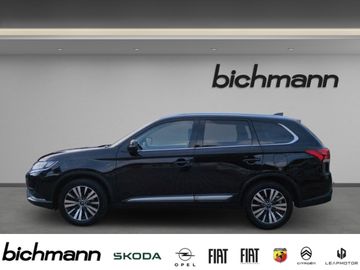 Mitsubishi Outlander - 3