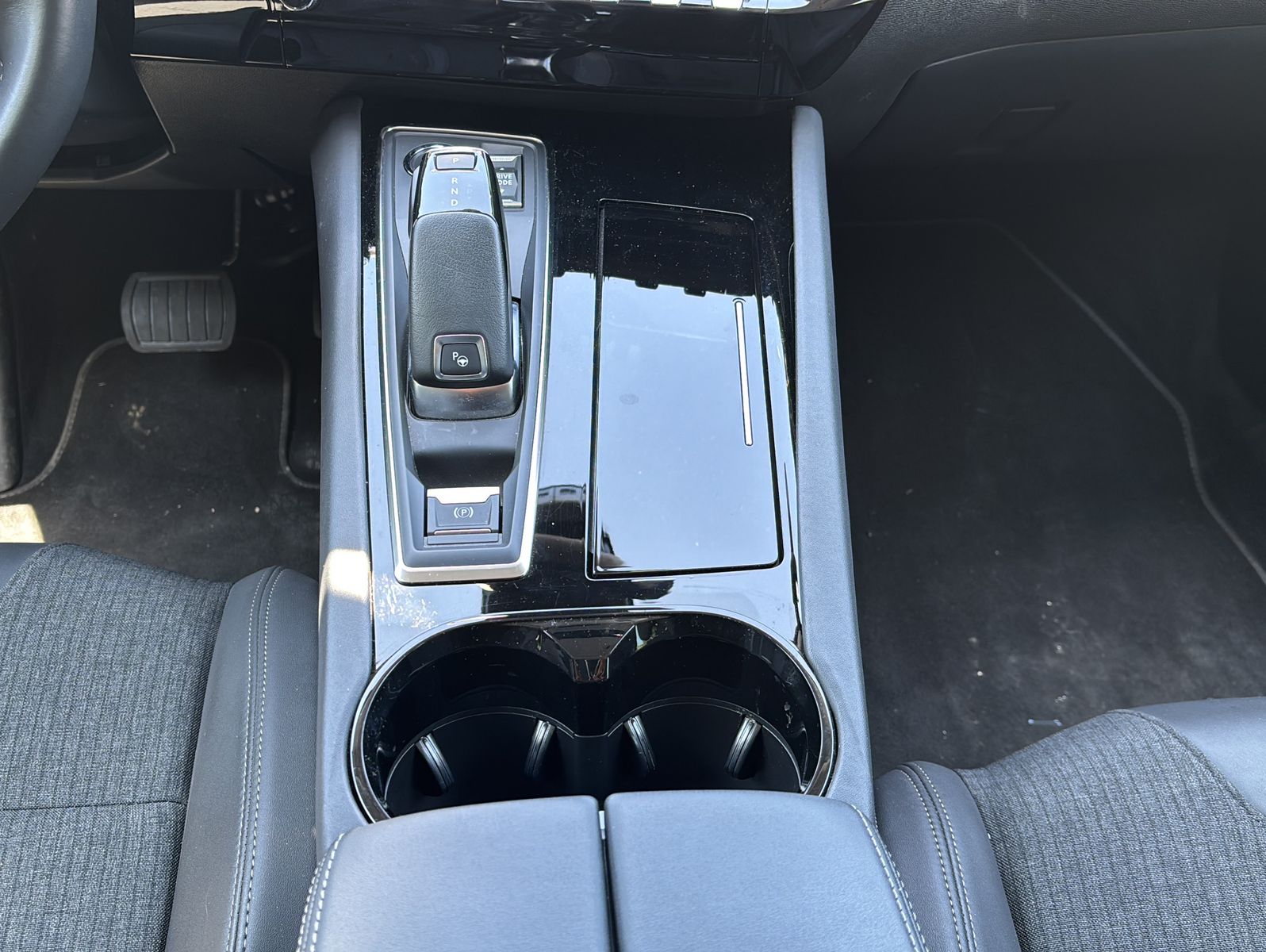 Fahrzeugabbildung Peugeot 508  PureTech 180 EAT8 Allure