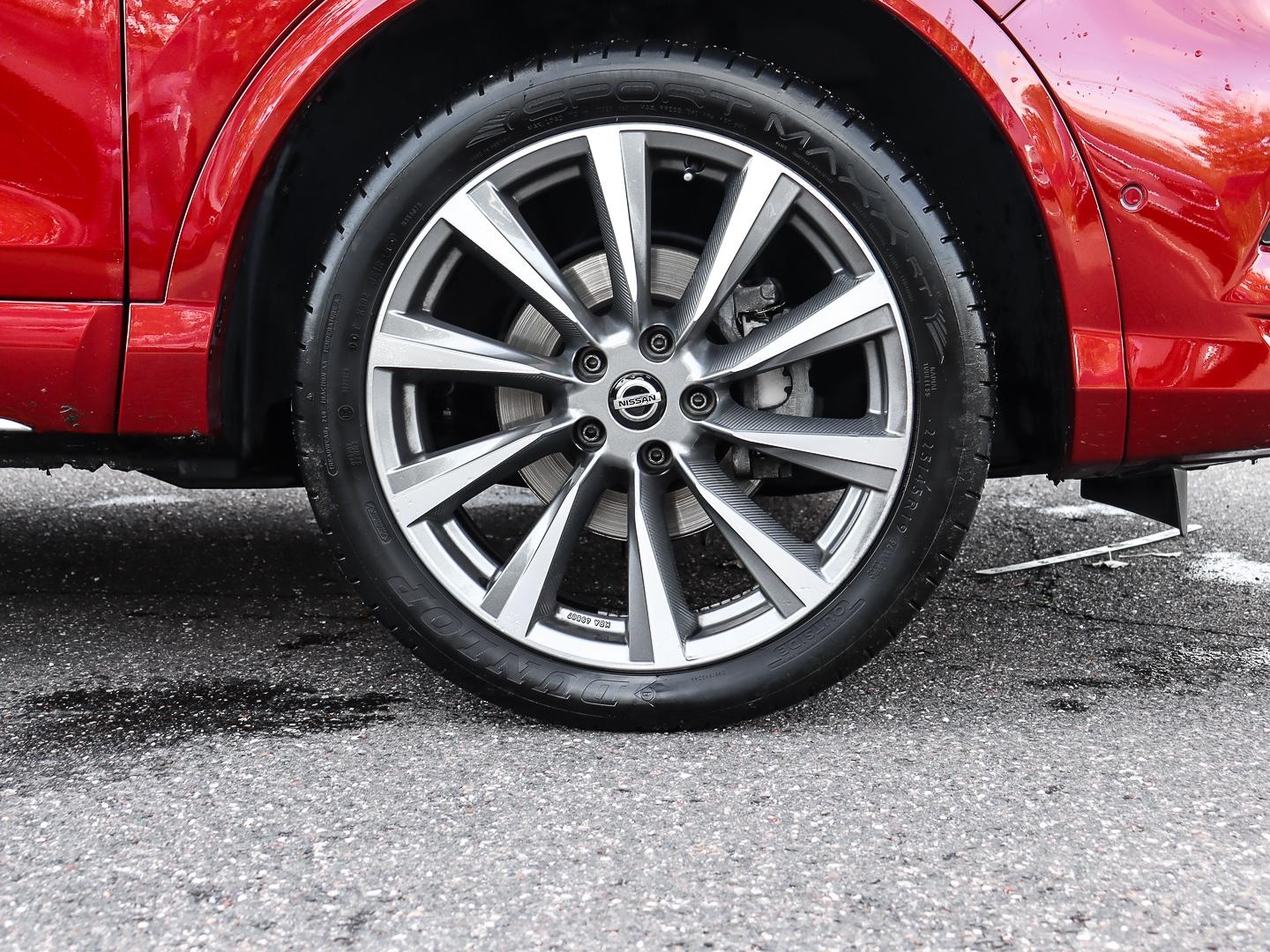 Nissan Qashqai Tekna+ 1.3 DIG-T EU6d-T Panorama Navi Le