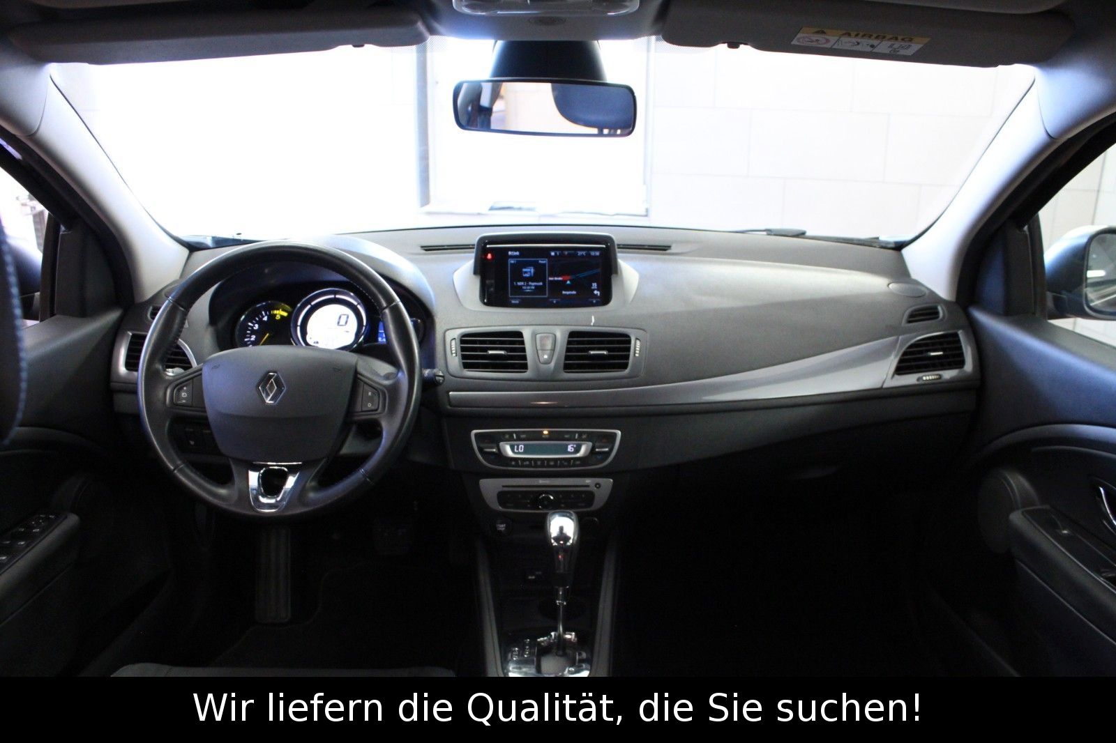 Fahrzeugabbildung Renault Megane Grandtour LIMITED dCi 110 EDC Eco2*AHK*