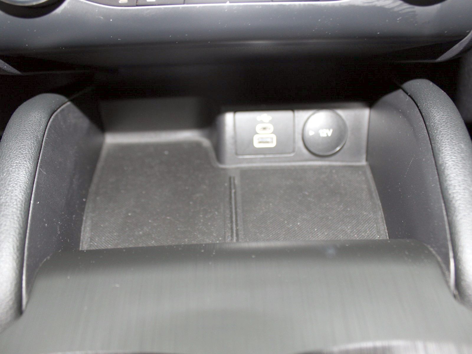 Fahrzeugabbildung Ford Kuga Plug-In Hybrid PHEV Titanium