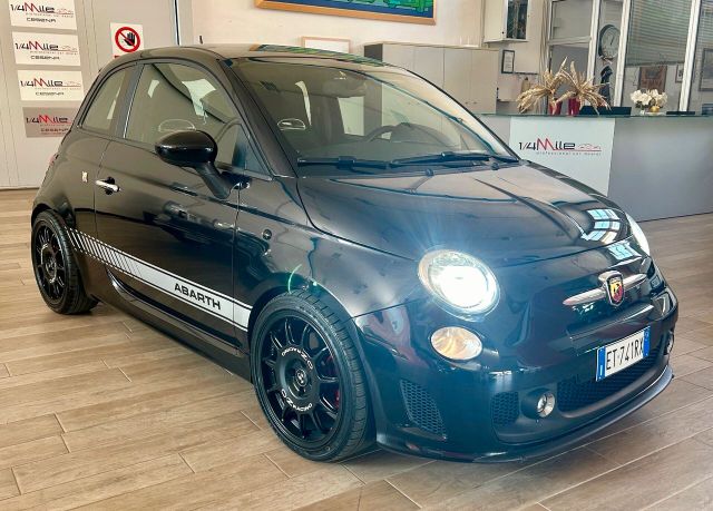 Abarth 500 1.4 Turbo T-Jet Custom