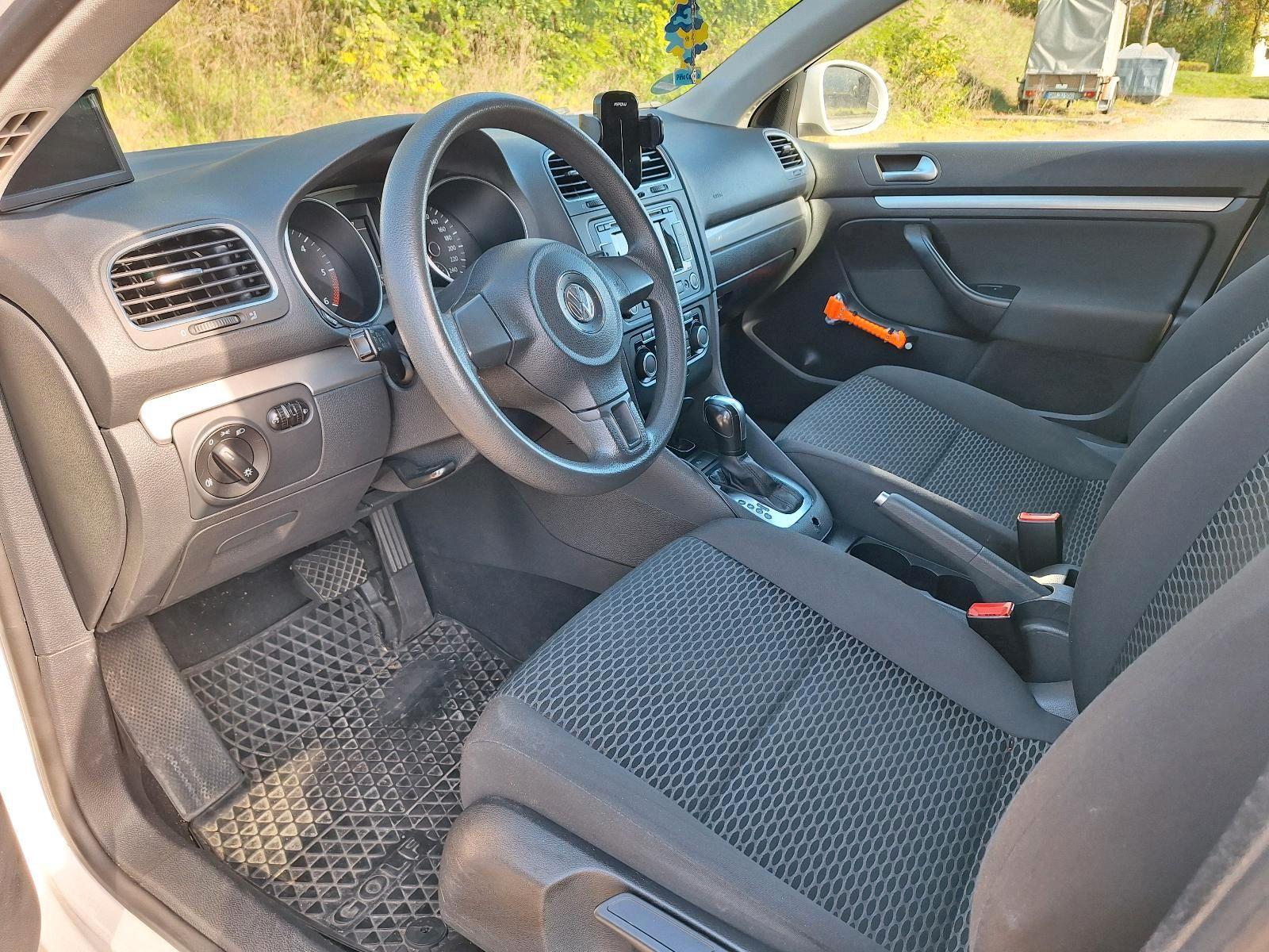 Volkswagen Golf 2012 — photo 10