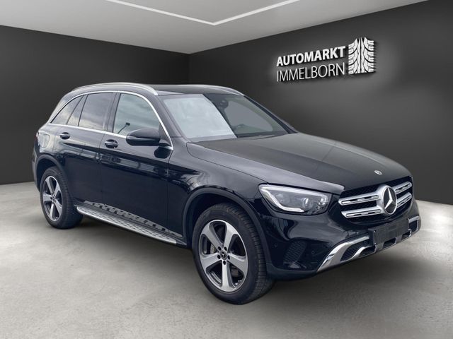 Mercedes-Benz GLC 300 e 4M PanoDach*20*LED*Kamera*AHK*Off-Road