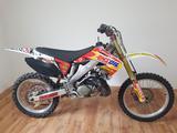 Honda CR 250 R 4 F - HONDA CR250R