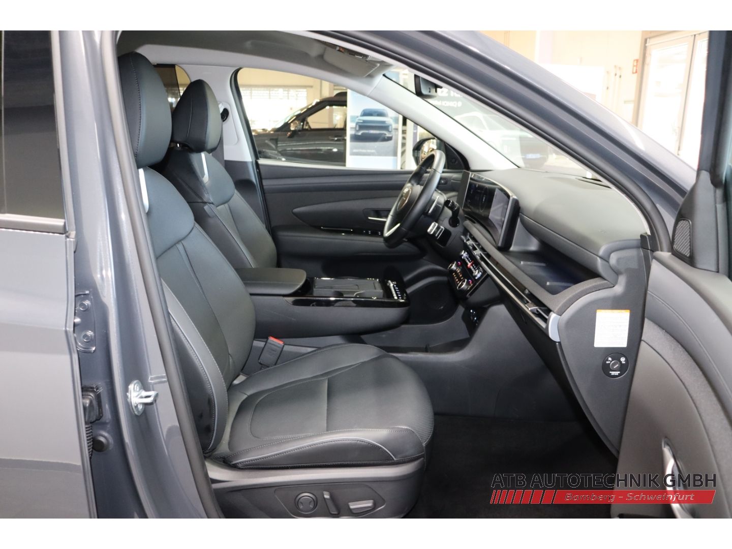 Fahrzeugabbildung Hyundai Tucson Prime 1.6 T-GDI PHEV 4WD SOH 98,7%  HUD N