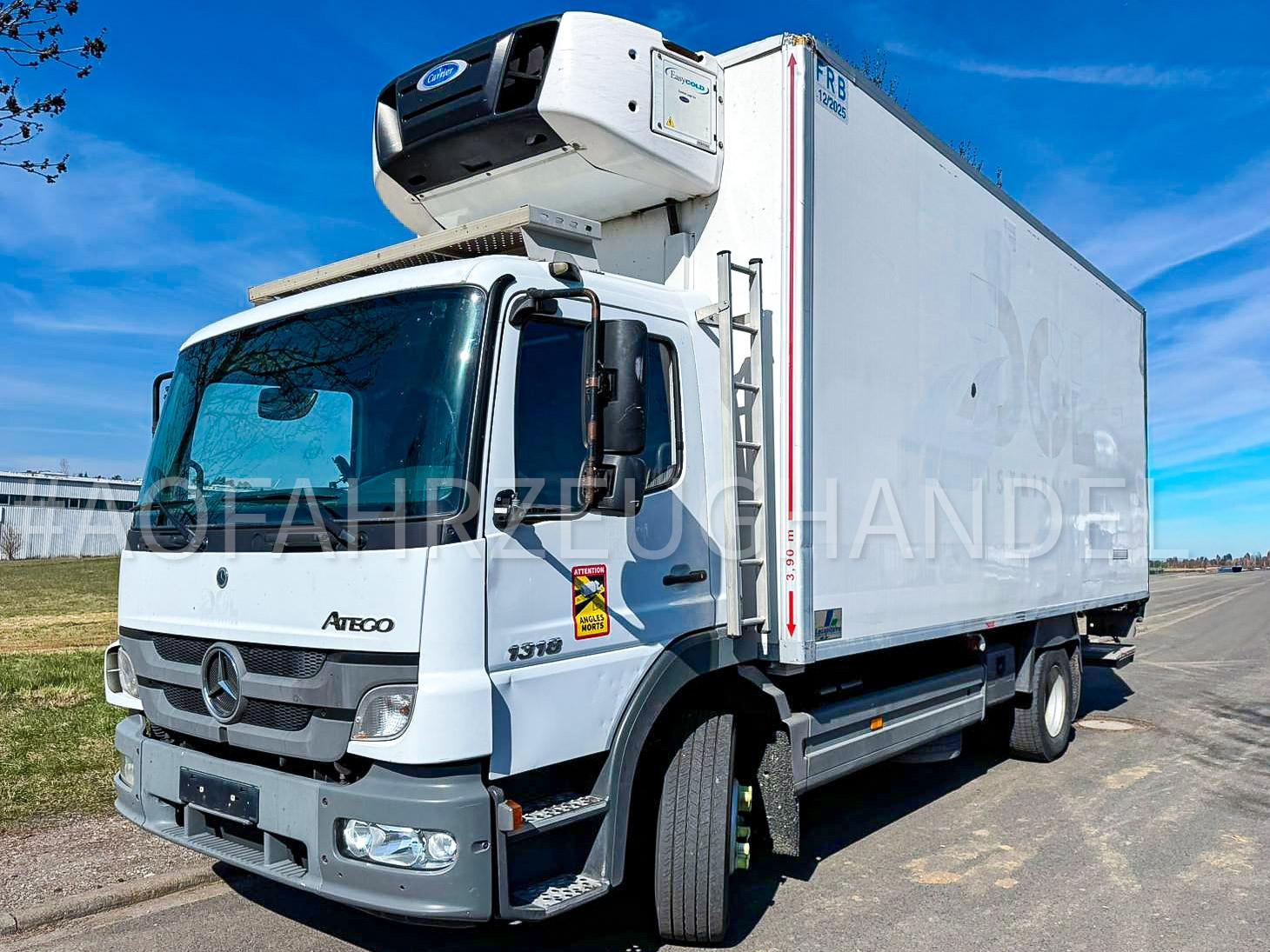 Mercedes-Benz Atego 1318 -Carrier -Rohrbahnen -Fleisch - Klima