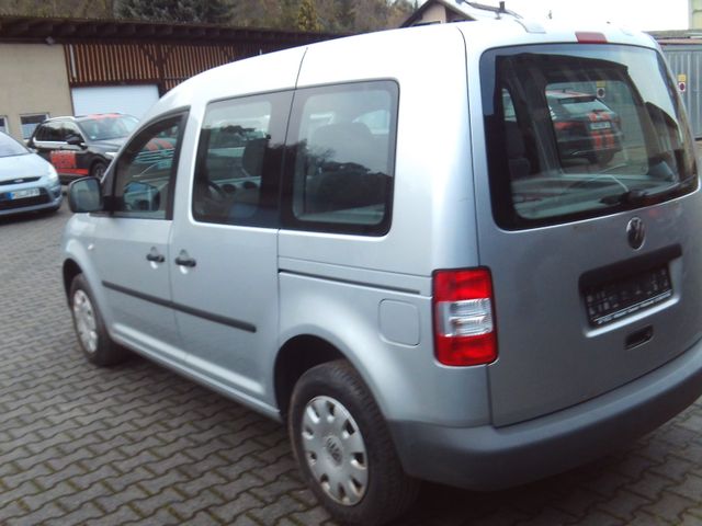 Volkswagen Caddy Life Team