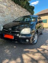 Nissan Almera Tino - Nissan Almera Tino Gebrauchtwagen