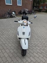 Vespa GTS Super 125 i.e - Vespa Motorräder in Hamburg