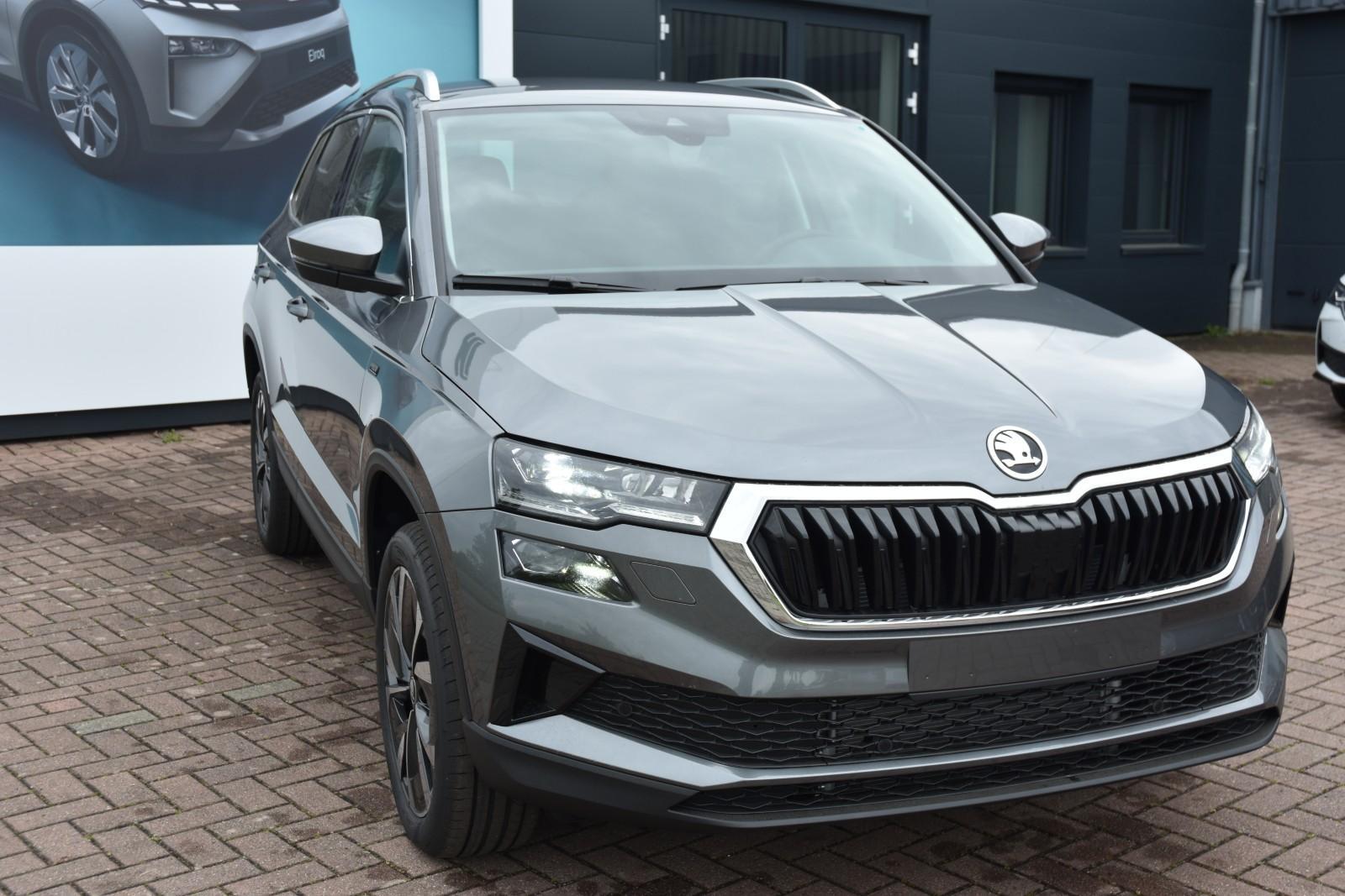 Skoda Karoq Tour 1.5 TSI*Matrix*AHK*Rückcam.*uvm.