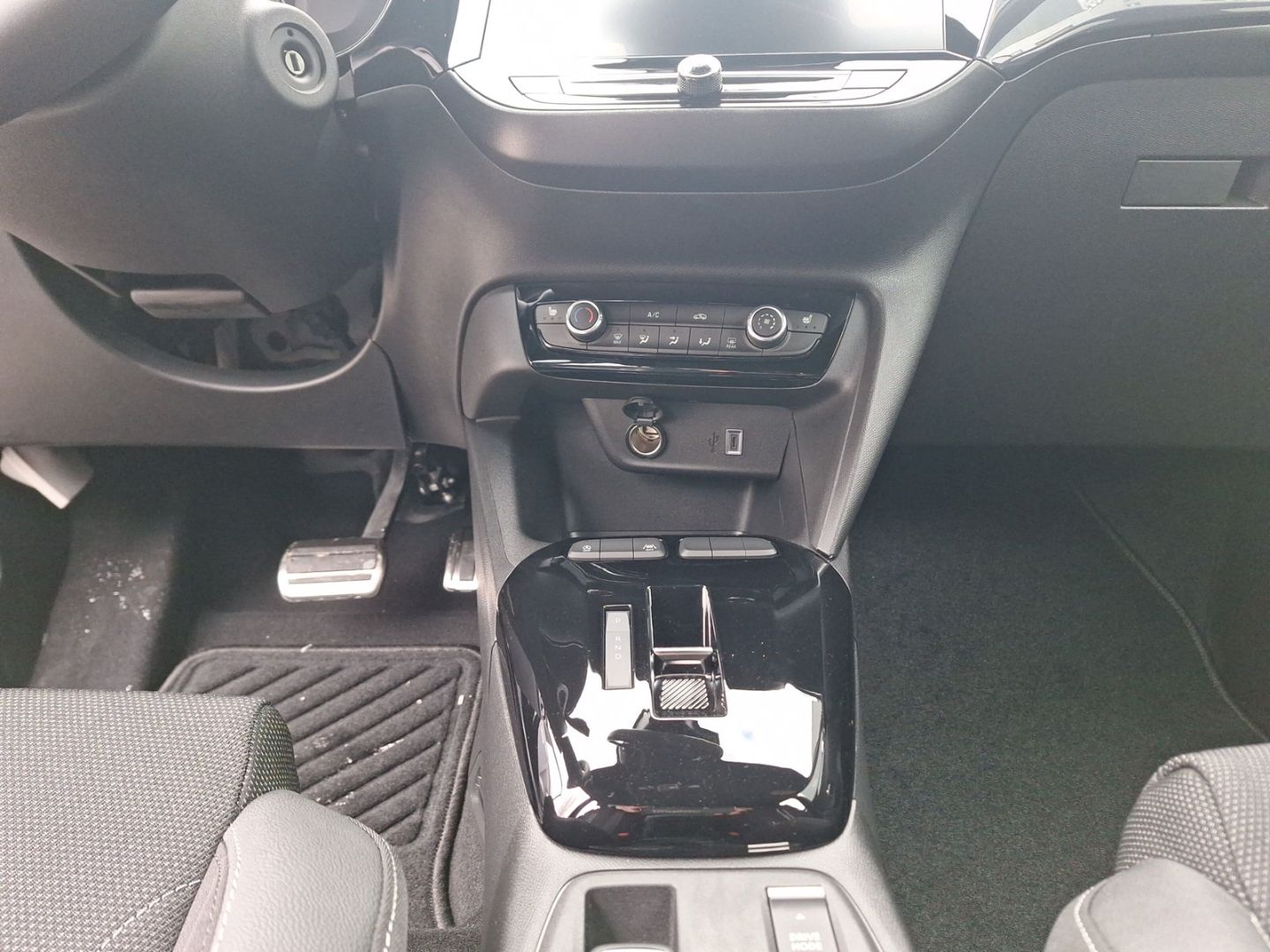 Opel Corsa - Bild 11