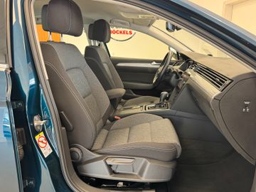 Volkswagen Passat Variant - 10