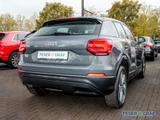 Audi Q2 1.0TFSI S tronic LED/Kamera/AHK/Optik - Audi Q2: Automatik