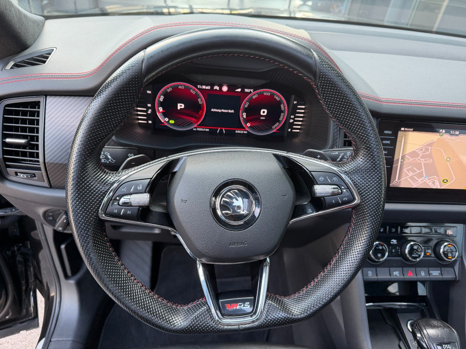 Skoda Kodiaq 2,0TSi RS 4x4 FL Pano AHK Leder Standhz foto 12