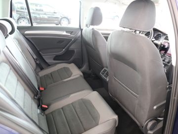 Volkswagen Golf Variant 1.5TSI ACC NAVI ERGO KAMERA AHK