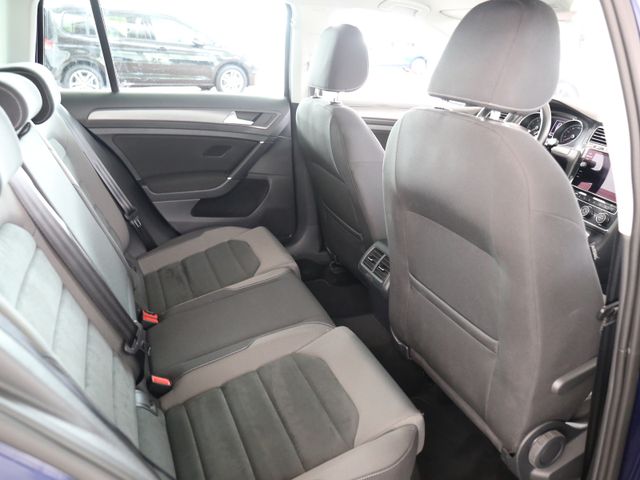 Volkswagen Golf Variant 1.5TSI ACC NAVI ERGO KAMERA AHK