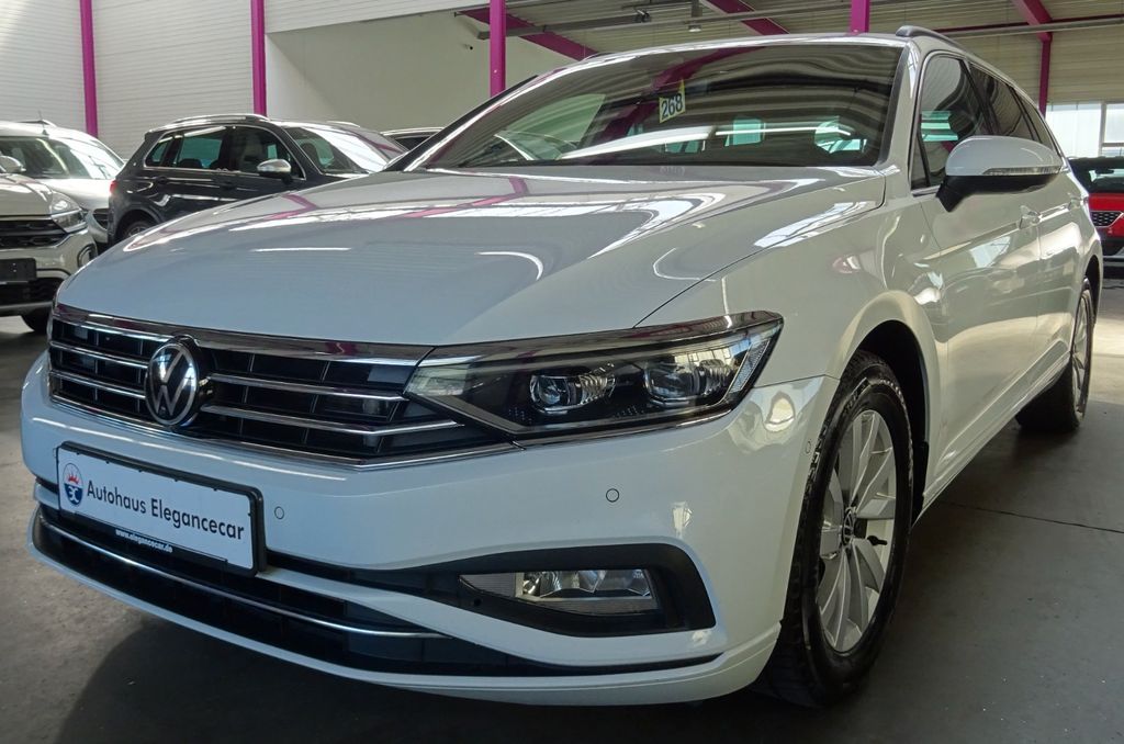 Image of Volkswagen Passat Variant