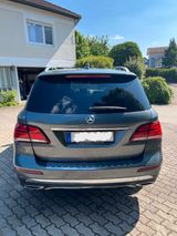 Mercedes-Benz GLE 350 d 4MATIC - - Mercedes-Benz GLE 350 aus 2018