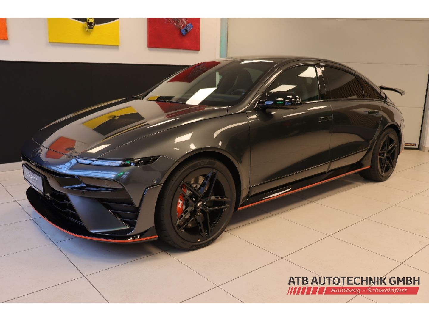 Fahrzeugabbildung Hyundai IONIQ 6 N 84kWh 609PS 4WD Sitzpaket Panoramadach