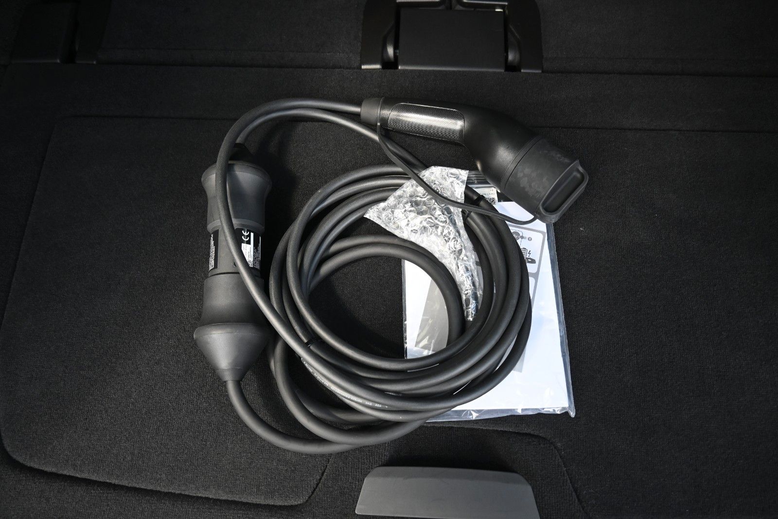 Fahrzeugabbildung Volvo XC90 T8 AWD Ultra Dark*STDHZG*360°*LUFT*B&W*VOLL